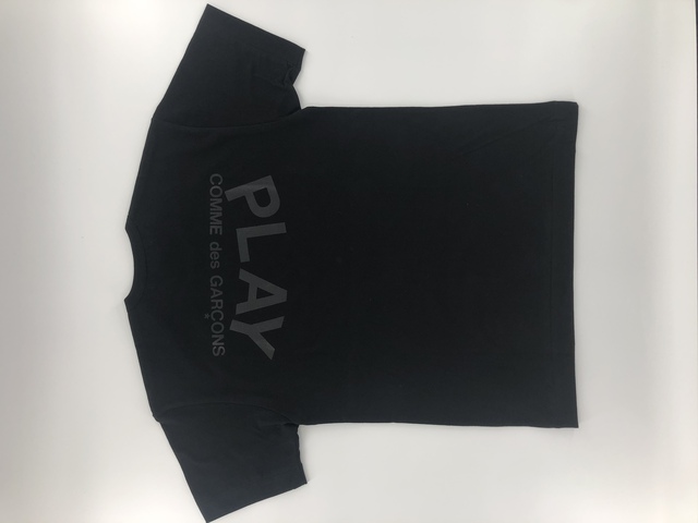 ［PLAY COMM des GARÇONS ］ T-SHIRT-2