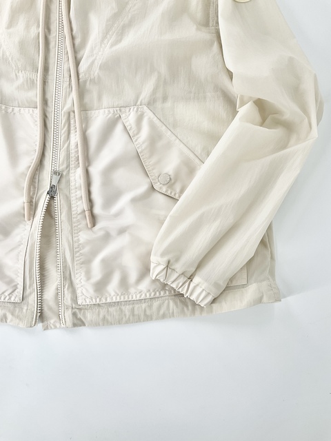 ［MONCLER］ROSELEND GIUBBOTTO-2