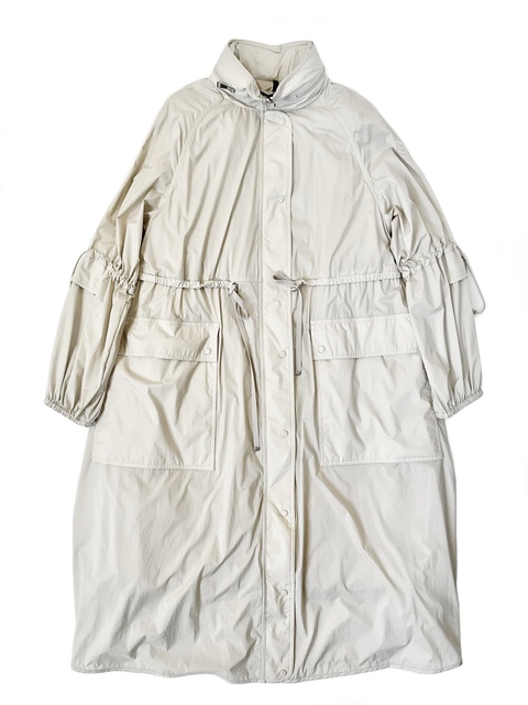 極美品.MONCLER \"LIANE リアン\" 国内正規 ベージュ T0 極美品.MONCLER LIANE リアン 国内正規 ベージュ T0