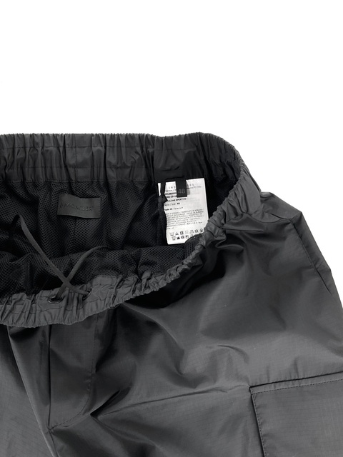 PANTALONE SPORTIVO-3