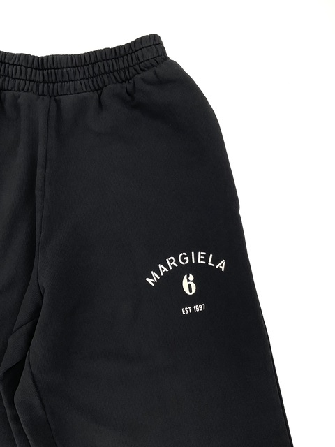 SWEATPANTS-3